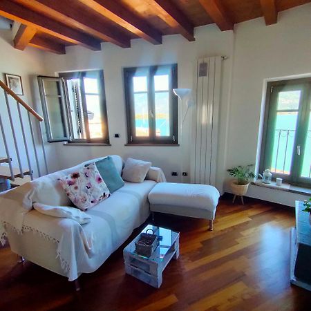 Casa Marina Apartment Lovere Exterior photo