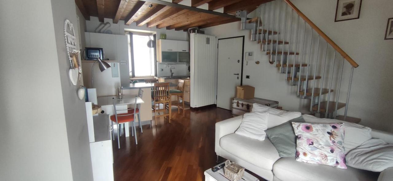 Casa Marina Apartment Lovere Exterior photo