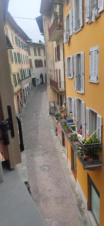 Casa Marina Apartment Lovere Exterior photo